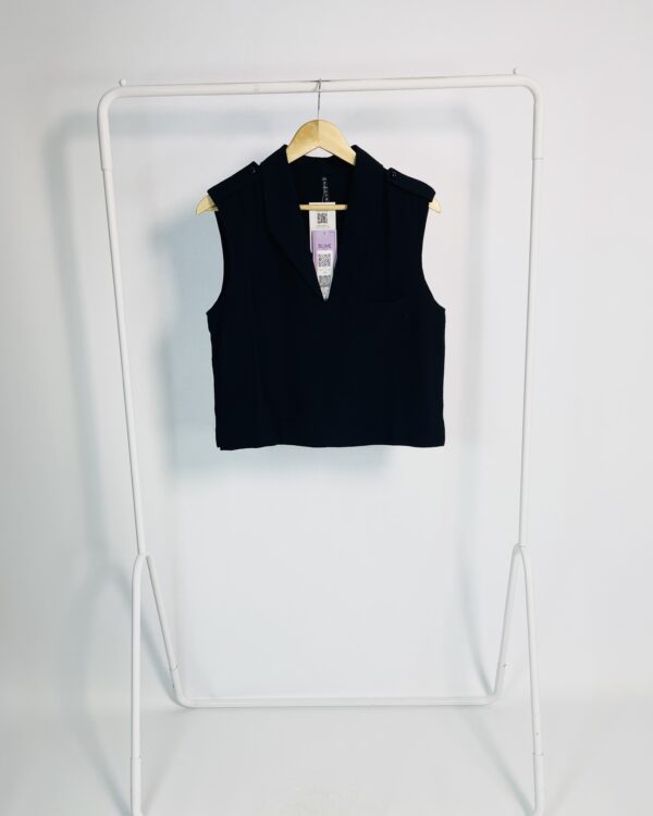 Blusa preta gola dobrada MELOVE - M *nunca usado* - VENDIDO SISTEMA OTO