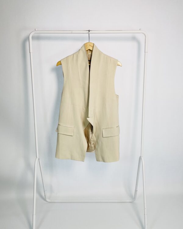 Colete alfaiataria bege gola acetinada ANIMALE - 40 - VENDIDO SISTEMA OTO