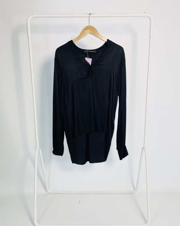 Camisa preta manga longa MARIA FILÓ - G - VENDIDO SISTEMA OTO