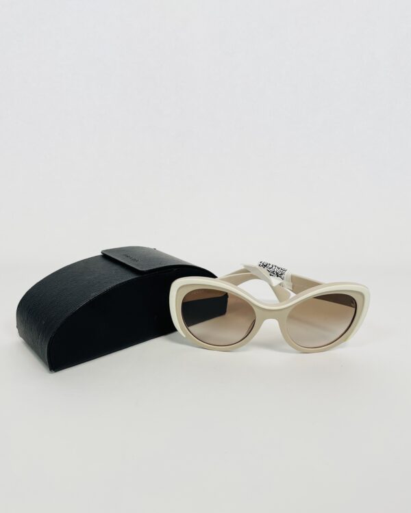 Óculos redondo rosa PRADA - VENDIDO SISTEMA OTO