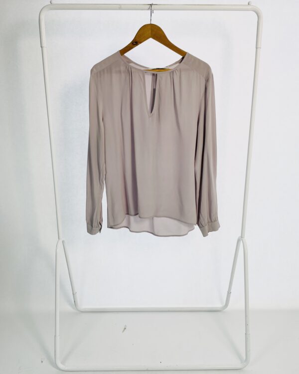 Blusa seda lilás mangas longas ANIMALE - 42 - VENDIDO SISTEMA OTO