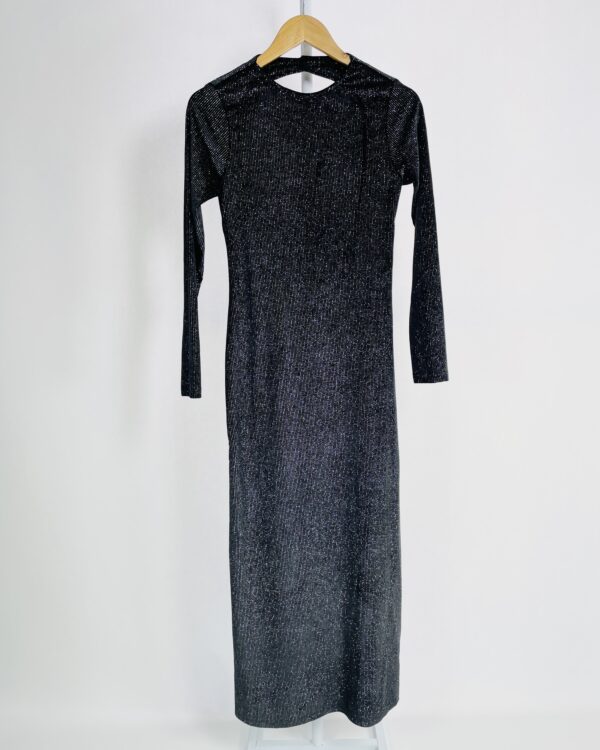 Vestido veludo preto com listras em lurex prata mangas longas e decote nas costas ALLMOST VINTAGE - P *nunca usado*