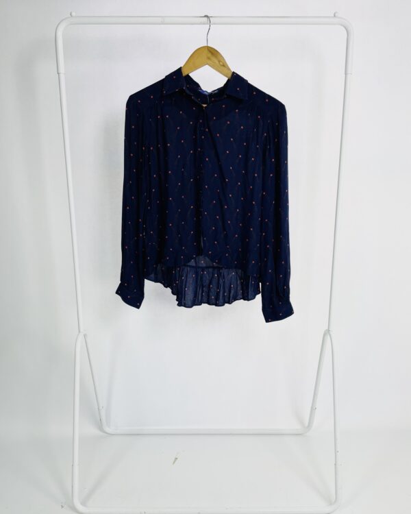 Camisa azul marinho estampa estrelas laranja DRESS TO - PP - VENDIDO SISTEMA OTO