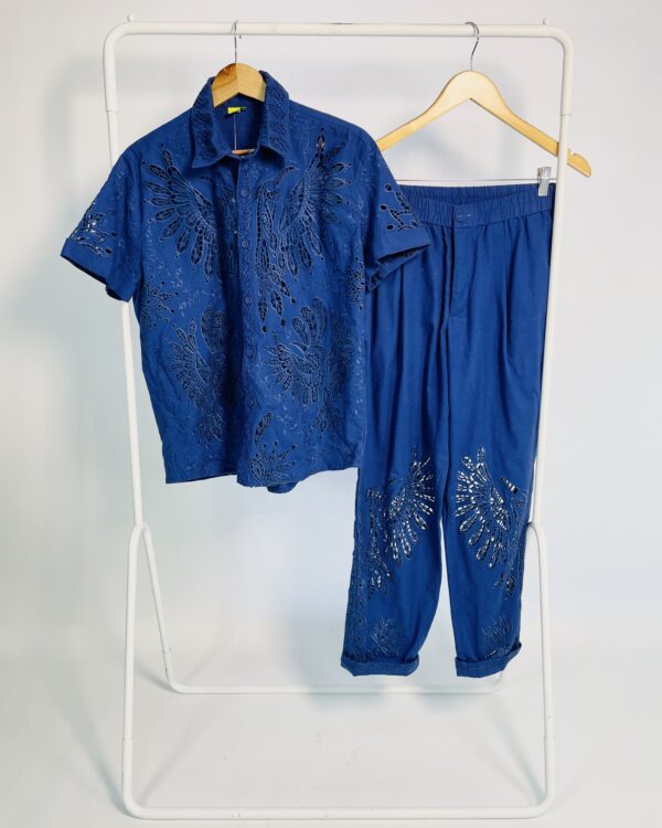 Conjunto calça e camisa azul linho com laise FARM - PP - VENDIO SISEMA OTO