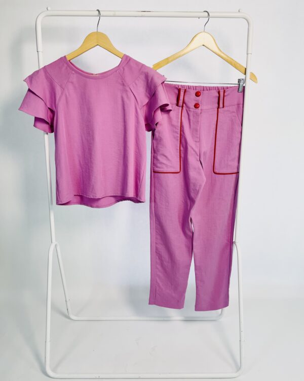 Conjunto calça e blusa lilás com listras vermelhas MISSINCLOF - 34