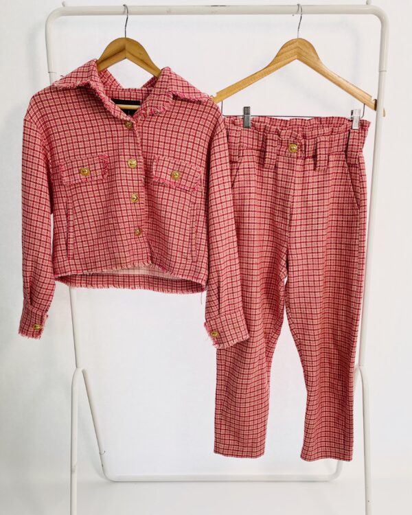 Conjunto tweed casaqueto e calça rosa MIXED - P