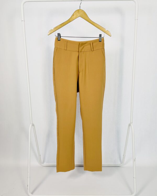 Calça Alfaiataria Caqui Botões Colcci -36