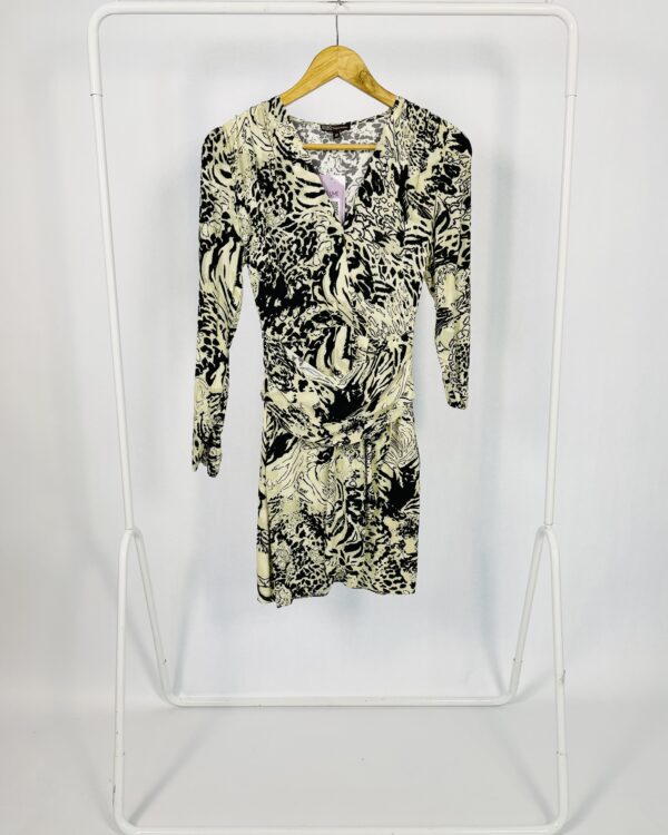 Vestido curto bege e preto decote v e mangas longas BO.BÔ - PP