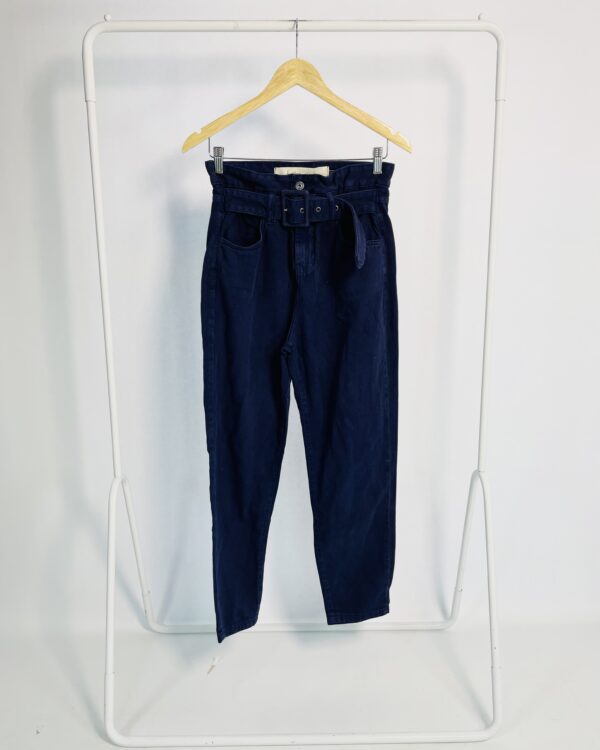 Calça clochard sarja azul marinho com cinto faixa LEELOO - 38