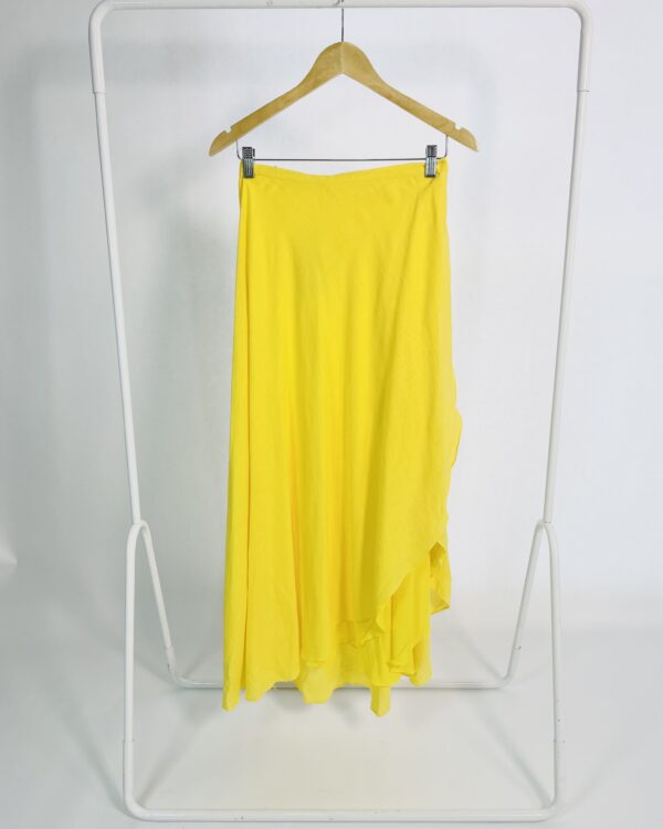 Saia midi linho amarela transpassada VIX - M