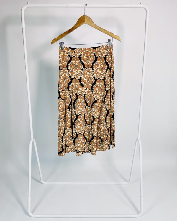 Saia midi estampa floral marrom bege e preto TOTEM - P - VENDIDO SISEMA OTO