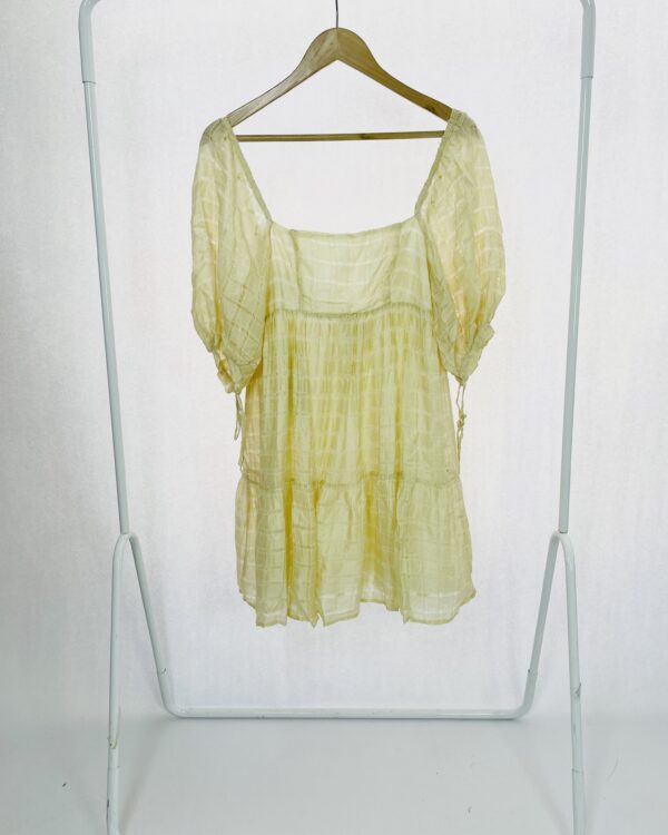 Vestido Curto Amarelo Antgo Rendado Manga Bufante EMI Beachwear - P