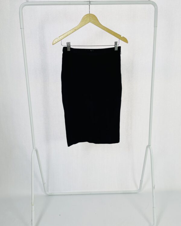 Saia Preta Tubinho ANN TAYLOR -PP