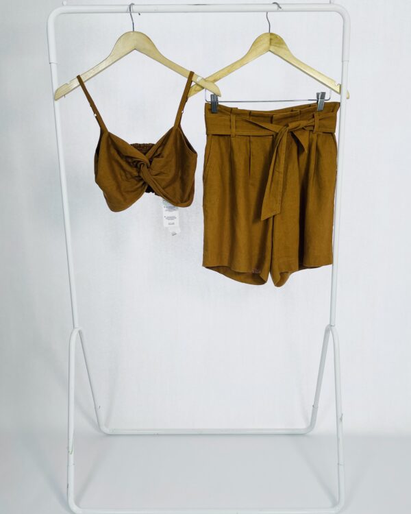 Conjunto cropped e short viscolinho caramelo LEELOO - 38