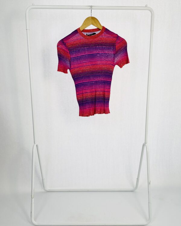 Blusa tricot roxa vermelha e rosa com fios de lurex mangas curtas A.BRAND - P