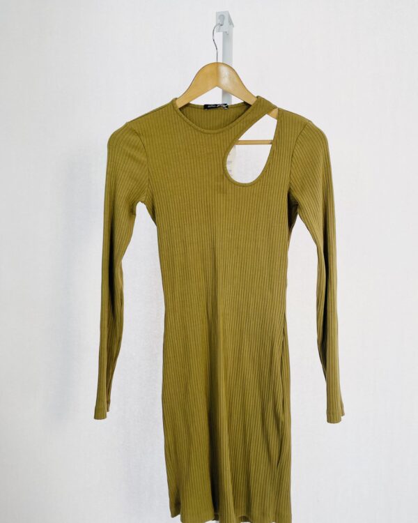 Vestido curto verde musgo com decote nas costas e manga longa ANIMALE - P