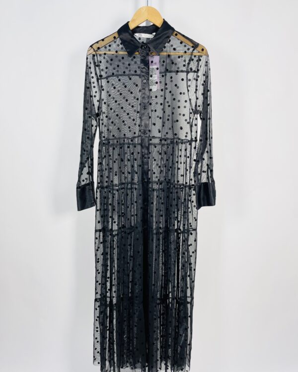 Vestido Preto Manga Longa Tule com bolinhas de Camurça ZARA - M  (Sem forro)