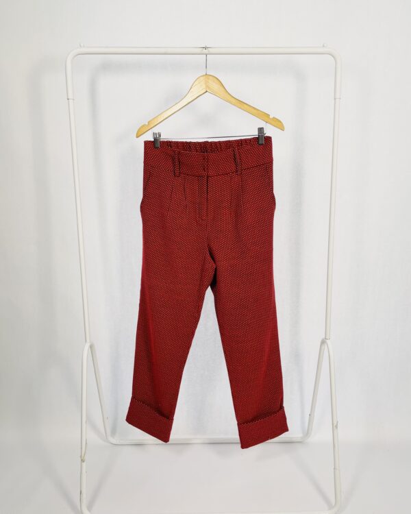 Calça vermelha estampa poá pregas na frente e elástico no cós MIXED - 38