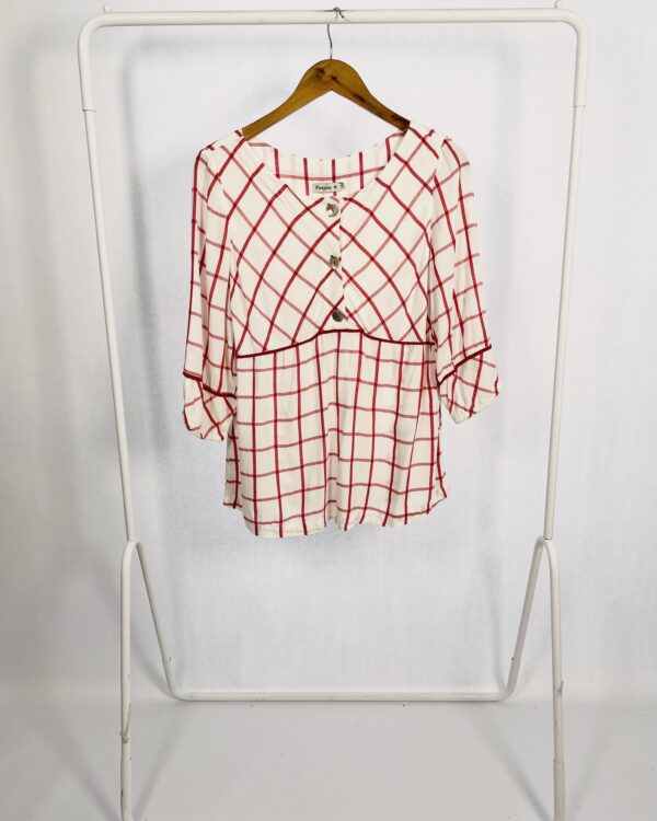 Blusa Bata off white Listras xadrez vermelho botões PEEPOU - P