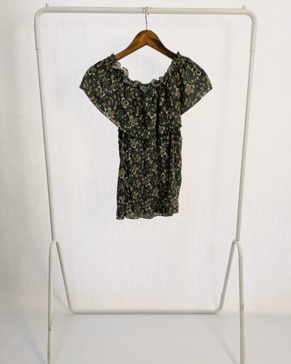 Blusa Verde estampa verde com flores vermelhas azuis e roxas ATEEN -44