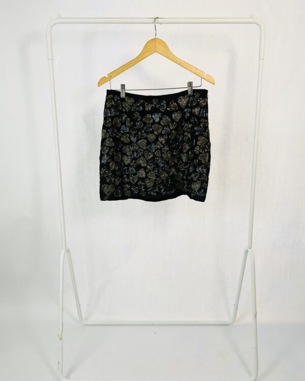 Saia curta coracoes bordados BOBO - G *nunca usada*